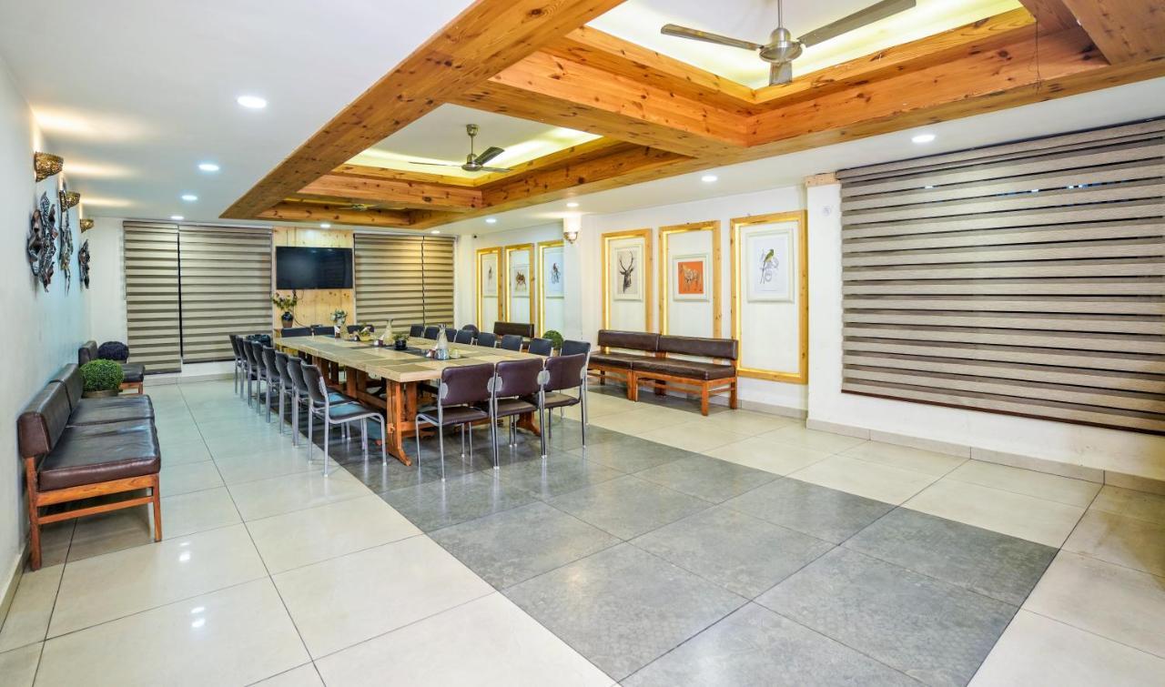 Mayur Hotel Bar And Restaurant ชิมลา ภายนอก รูปภาพ